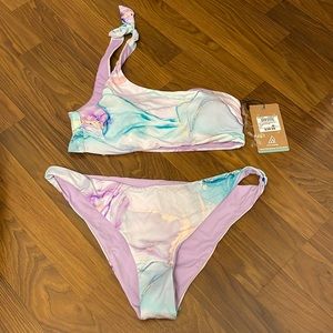 Ripzone bikini with single shoulder strap